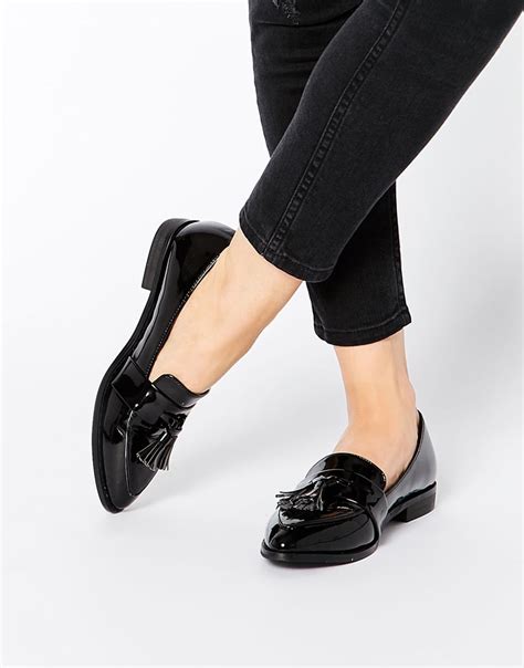 women's loafers flats.